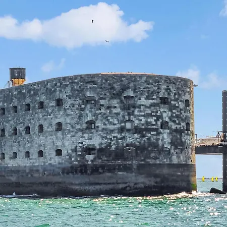 Pet Friendly * Le Château-dʼOléron